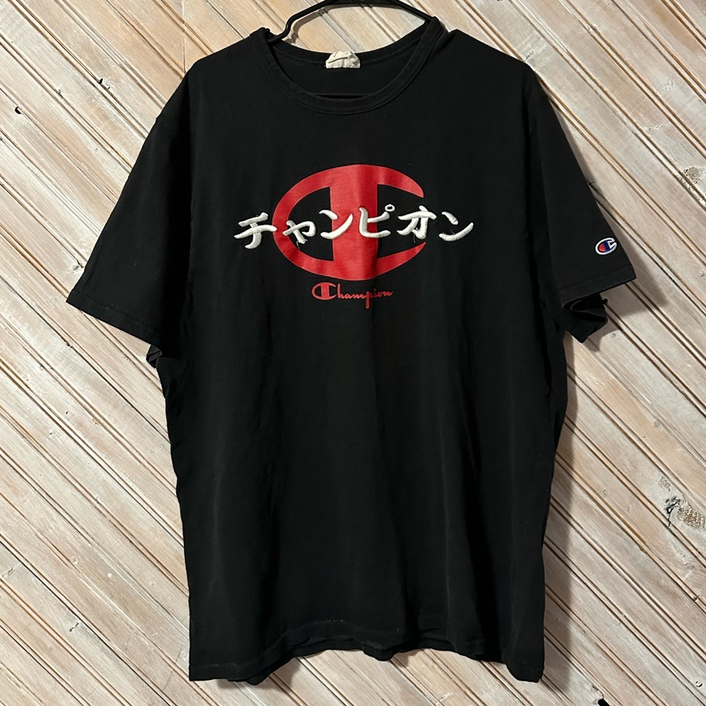 Champion Vintage 2XL Black & Red Embroidered Logo T-Shirt Comfy